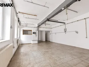 Pronájem výrobních prostor, Třebechovice pod Orebem, Týnišťská, 600 m2