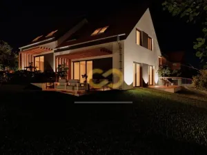 Prodej bytu 5+kk, Prachatice - Prachatice II, Esovitá, 150 m2