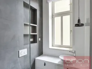 Pronájem bytu 3+kk, Praha - Vinohrady, Laubova, 95 m2