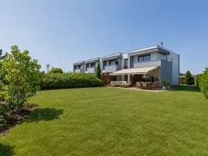 Prodej rodinného domu, Praha - Pitkovice, Lošáková, 162 m2