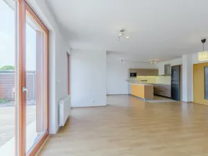 Prodej rodinného domu, Praha - Pitkovice, Lošáková, 162 m2