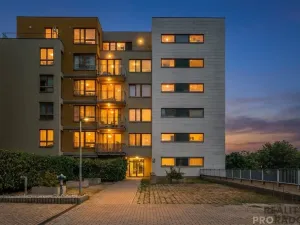 Pronájem bytu 2+kk, Praha - Vokovice, K Červenému vrchu, 63 m2