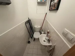 Pronájem bytu 2+kk, Praha - Řeporyje, Wiesenthalova, 50 m2