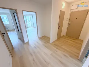 Pronájem bytu 3+1, Praha - Háje, Štichova, 67 m2