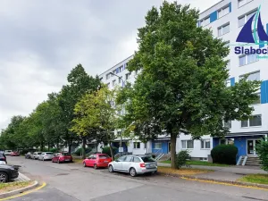 Pronájem bytu 3+1, Praha - Petrovice, Frostova, 78 m2
