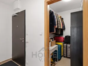 Prodej bytu 2+kk, Praha - Ruzyně, Stočesova, 60 m2