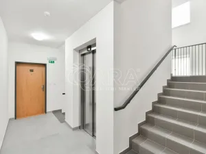 Pronájem bytu 3+kk, Benešov, 102. pluku, 73 m2