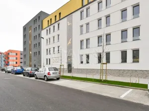 Pronájem bytu 3+kk, Benešov, 102. pluku, 73 m2