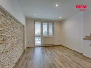 Prodej bytu 4+1, Písek, Semická, 75 m2