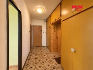 Pronájem bytu 2+1, Karlovy Vary, Poštovní, 54 m2