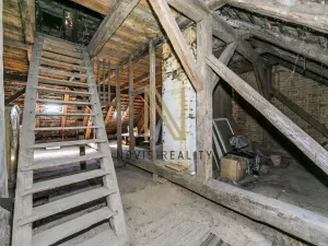 Prodej rodinného domu, Černošín, nám. 1. máje, 144 m2