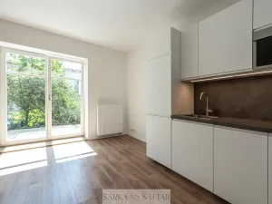 Pronájem bytu 3+kk, Praha - Smíchov, U dvou srpů, 63 m2