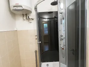 Pronájem kanceláře, Praha - Malá Strana, Karmelitská, 62 m2
