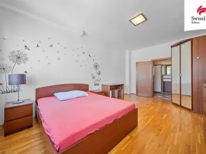 Pronájem bytu 2+kk, Praha - Karlín, Křižíkova, 55 m2