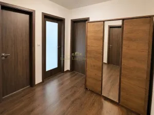 Prodej bytu 2+kk, Praha - Horní Měcholupy, Veronské nám., 45 m2
