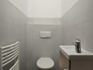Pronájem bytu 2+kk, Praha, Černochova, 48 m2