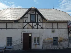 Prodej rodinného domu, Jenišov, 700 m2