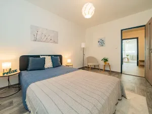 Prodej bytu 3+1, Praha - Čimice, Ouholická, 79 m2