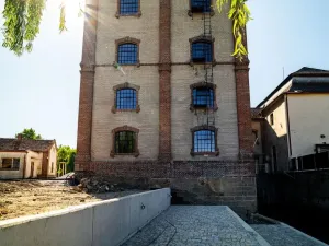 Pronájem kanceláře, Dašice, Štenclova, 64 m2