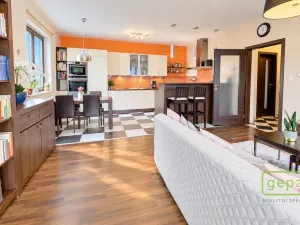 Prodej bytu 4+kk, Mníšek pod Brdy, Rymáňská, 102 m2