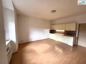 Pronájem bytu 2+kk, Beroun - Beroun-Centrum, Pivovarská, 37 m2