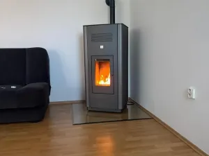 Pronájem bytu 2+kk, Hradec-Nová Ves, 66 m2