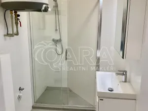 Pronájem bytu 2+kk, Praha - Libeň, Lindnerova, 48 m2