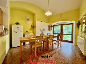 Prodej komerční nemovitosti, Bouzov, 400 m2