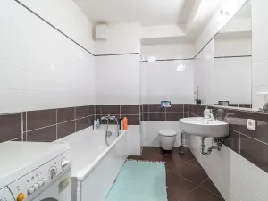 Pronájem bytu 2+kk, Praha - Stodůlky, náměstí Junkových, 49 m2