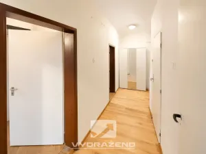 Prodej bytu 2+1, Praha, Na padesátém, 59 m2