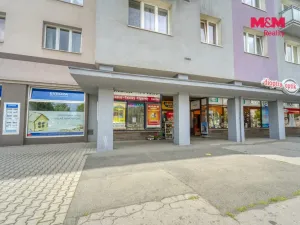 Pronájem obchodního prostoru, Plzeň - Východní Předměstí, náměstí Generála Píky, 26 m2