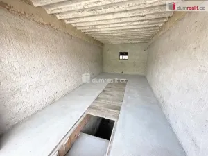 Pronájem garáže, Uherské Hradiště, Revoluční, 21 m2