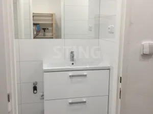 Pronájem bytu 2+kk, Pardubice, Na Hrádku, 53 m2