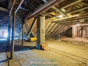 Prodej atypického bytu, Znojmo, Sokolská, 169 m2
