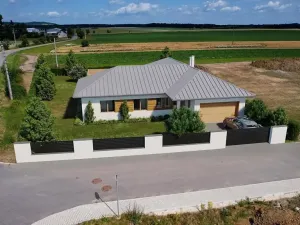 Prodej rodinného domu, Sukorady, 240 m2