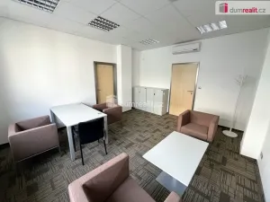 Pronájem kanceláře, Uherské Hradiště, Stojanova, 20 m2