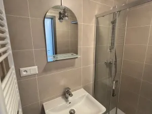 Pronájem bytu 1+kk, Praha, Jáchymovská, 33 m2