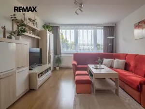 Prodej bytu 3+1, Břeclav, Na Valtické, 69 m2