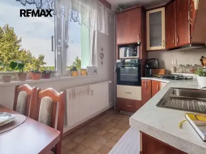 Prodej bytu 3+1, Břeclav, Na Valtické, 69 m2