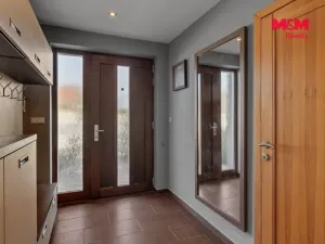 Prodej rodinného domu, Hradečno, 305 m2
