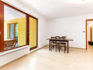 Pronájem bytu 3+1, Praha - Košíře, Lovčenská, 76 m2