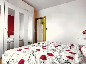 Pronájem bytu 3+1, Děčín, Na Vyhlídce, 64 m2