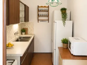 Prodej bytu 3+kk, Praha - Motol, Hennerova, 80 m2