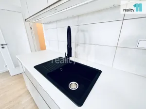 Pronájem bytu 1+kk, Praha - Stodůlky, Mukařovského, 41 m2