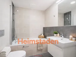 Pronájem bytu 2+kk, Praha - Holešovice, Vrbenského, 61 m2