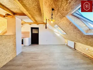 Pronájem bytu 1+kk, Kunžak, Hradecká, 60 m2