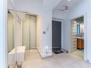 Prodej bytu 3+1, Praha - Strašnice, U kombinátu, 77 m2