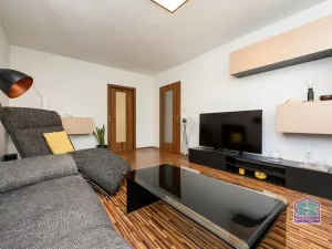 Prodej bytu 3+1, Plzeň - Doubravka, Ke Špitálskému lesu, 70 m2