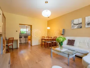 Prodej rodinného domu, Mořina, 320 m2