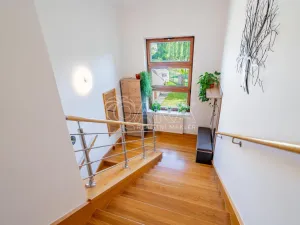 Prodej vícegeneračního domu, Mořina, 320 m2